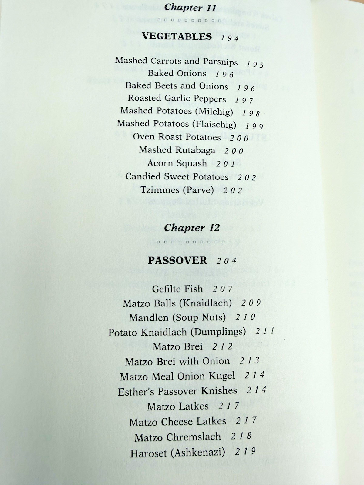 MAMA LEAH’S JEWISH KITCHEN HC 1990